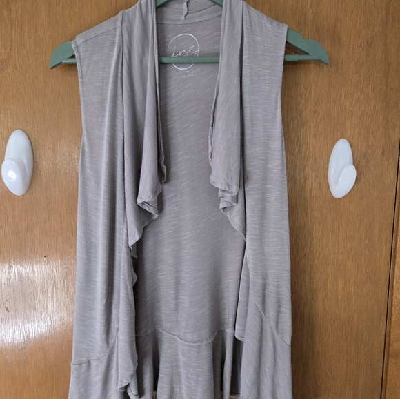 INC International Concepts Gray Vest - Picture 1 of 6